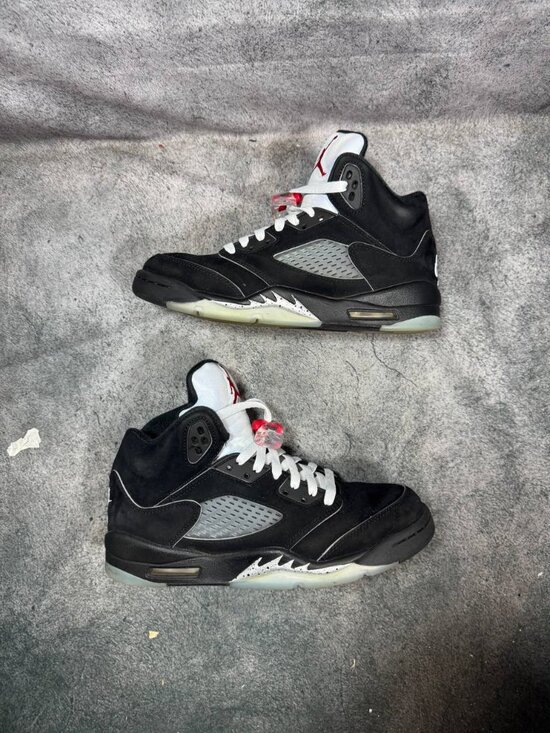 Size 6.5Y | Jordan 5 Metallic With Box | Pre-Owned